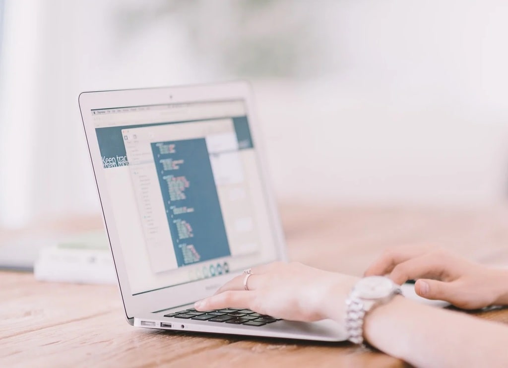 Comment fonctionne un annuaire inversé ?
